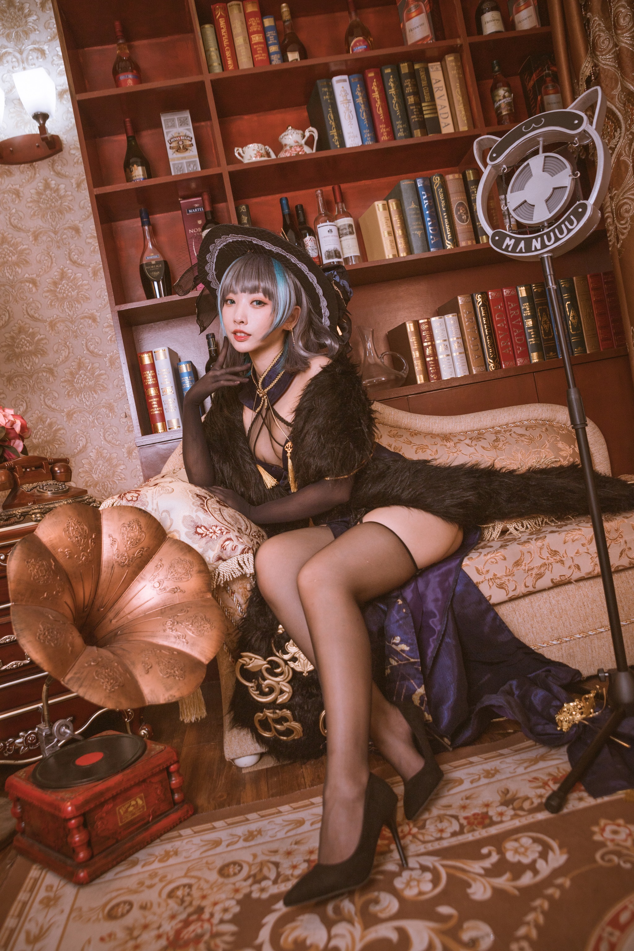 图片[1]-宮本桜 – NO.003 柴郡旗袍 音乐绚烂CaitSith[20P]-XikXak